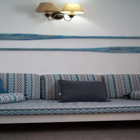 Sleeps 4 Wifi